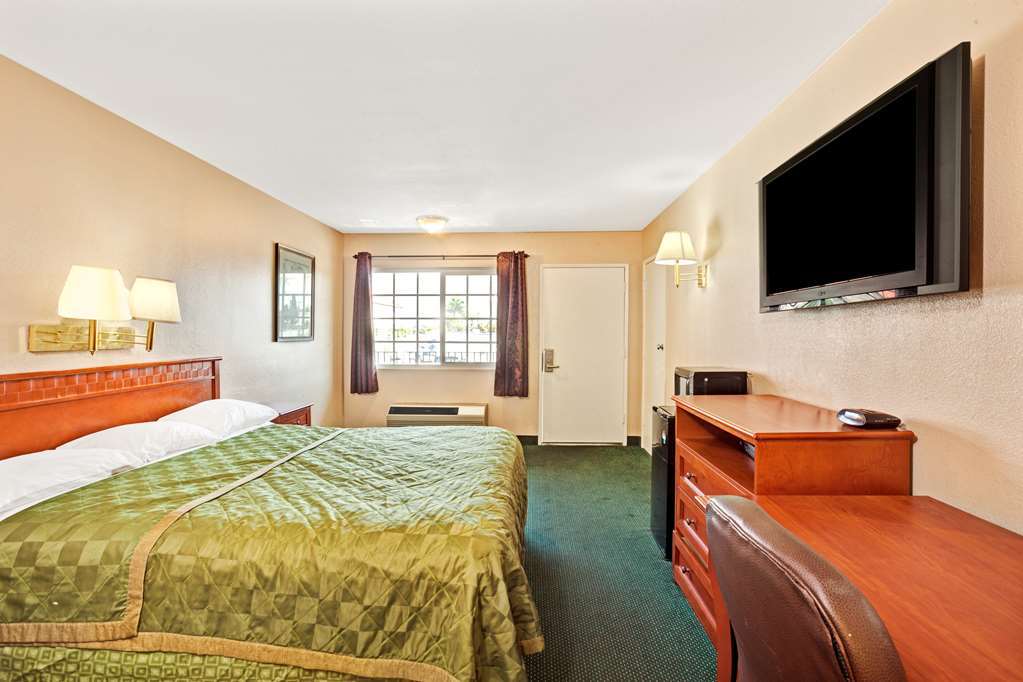 The Dixie Orange County Hotel Стантън Стая снимка