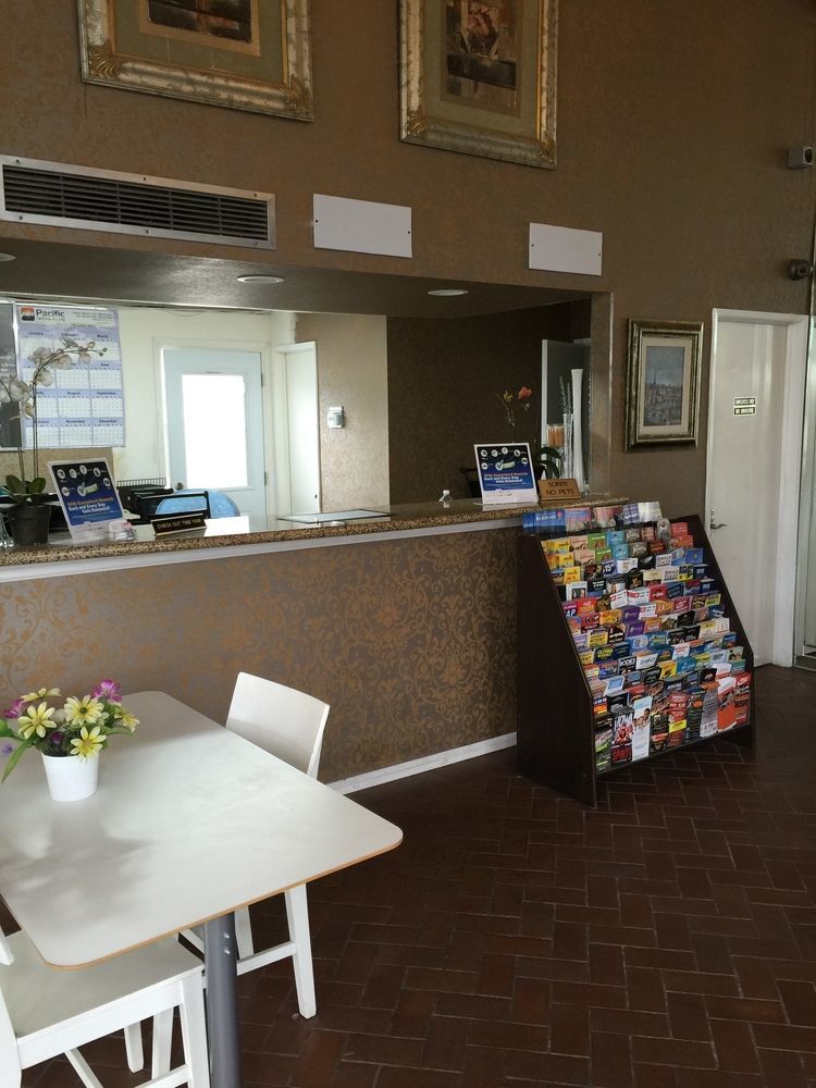 The Dixie Orange County Hotel Стантън Екстериор снимка